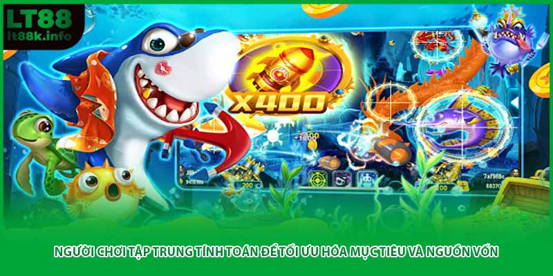 Người chơi tập trung tính toán để tối ưu hóa mục tiêu và nguồn vốn